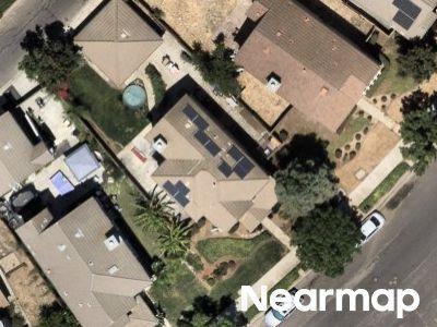 Lexington St, Brentwood, Preforeclosure Single-family Home