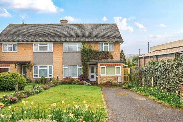 Uxbridge Road, Mill End, 3 Bedroom Semi-detached