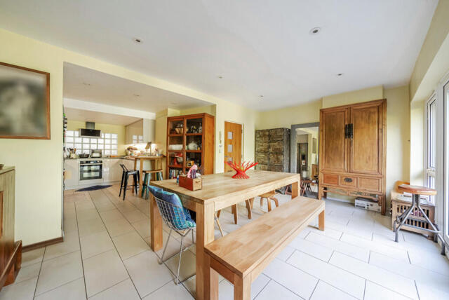 Morecoombe Close, Kingston Upon Thames, 5 Bedroom Terraced