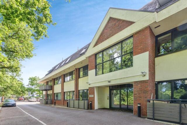 Challenge Court, Leatherhead, 1 Bedroom Flat