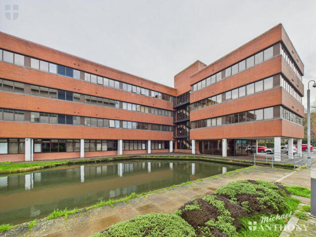 Kingfisher House, Walton Street, 2 Bedroom Flat