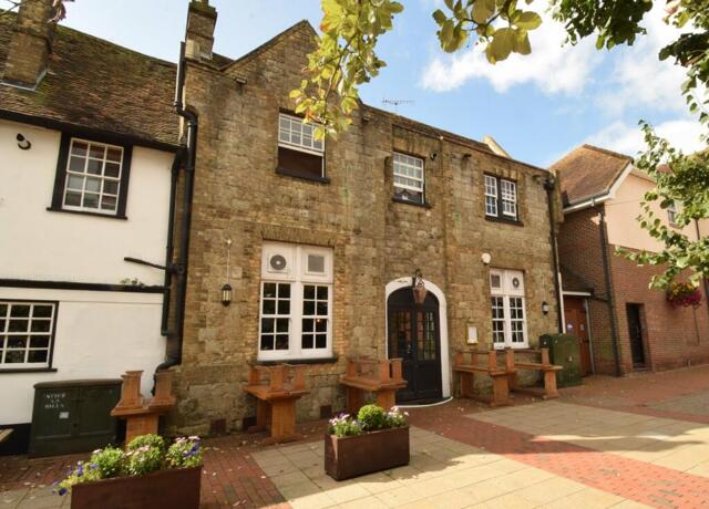 High Street, Sevenoaks, 2 Bedroom Apartment