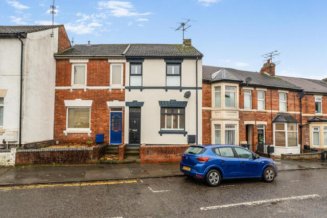 Eastcott Road, Old Town, 3 Bedroom Terraced