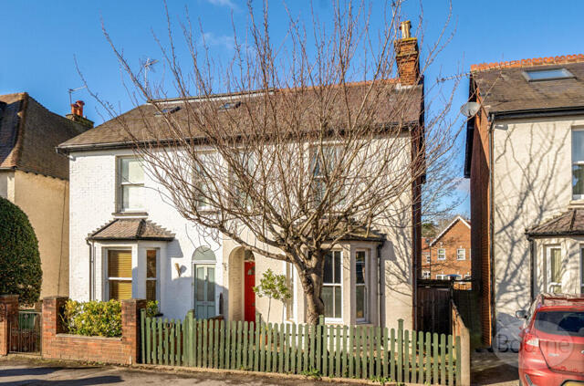 Portsmouth Road, Cobham, 3 Bedroom Semi-detached Portsmouth Road, Cobham, 3 Bedroom Semi-detached