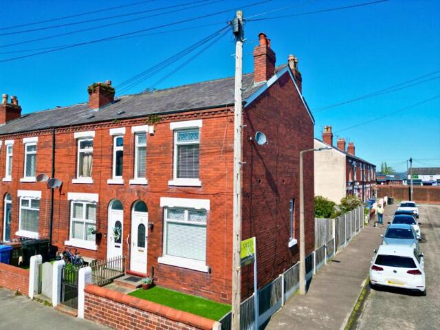 Hazel Grove, Neville Street, Stockport, 2 Bedroom End