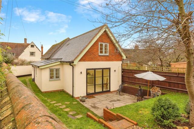 Haddenham, Church End, Aylesbury, 3 Bedroom Detached