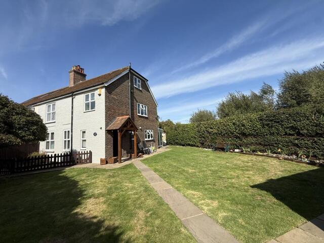 Park Road, Hailsham, 5 Bedroom Semi-detached Park Road, Hailsham, 5 Bedroom Semi-detached