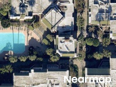White Oak Ave Unit C, Encino, Foreclosure Condo In