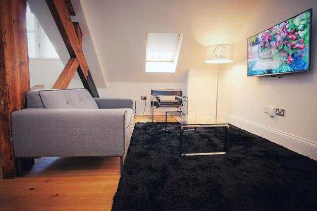 Grainger Street, Newcastle Upon Tyne, 3 Bedroom Apartment