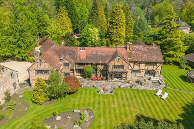 Westwood Road, Windlesham, 7 Bedroom Detached Westwood Road, Windlesham, 7 Bedroom Detached