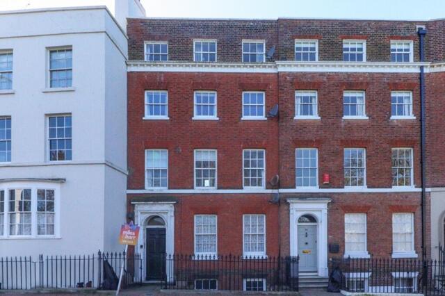Hawley Square, Margate, 2 Bedroom Flat