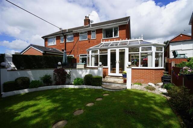 Douglas Avenue, Horwich, 3 Bedroom Semi-detached