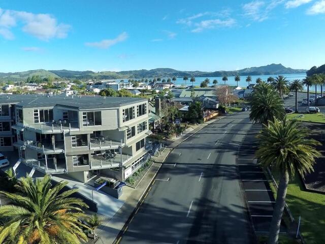 Esplanade, Whitianga, Esplanade Apartments, Serviced