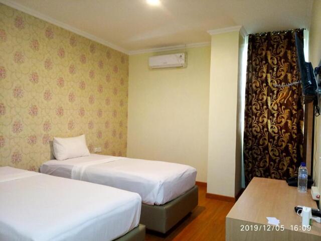 Jl. Jendral  Sudirman No.,gorontalo, Eljie Hotel, Hotel