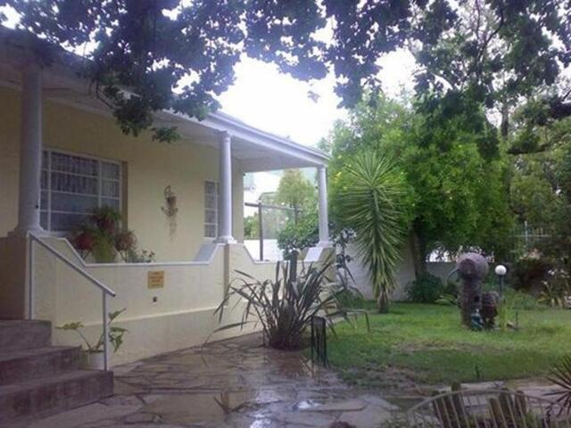 Rothman Street, Graaff Reinet, Graaff-reinet, Stemar Self Catering Rothman Street, Graaff Reinet, Graaff-reinet, Stemar Self Catering