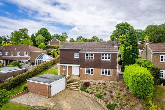 Westview Road, Warlingham, 5 Bedroom Detached Westview Road, Warlingham, 5 Bedroom Detached
