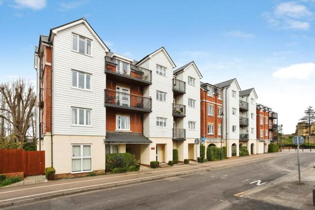 Bradford Street, Tonbridge, 2 Bedroom Flat Bradford Street, Tonbridge, 2 Bedroom Flat
