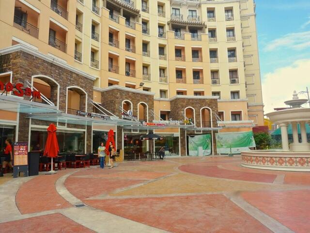 Newport Blvd. Corner Resort Drive, Newport City Across Naia Terminal,manila, Sarasota Residential Re