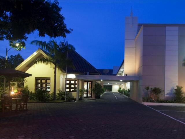 Jl. Jend. Sudirman Timur -, Pemalang, Sentana Mulia Hotel