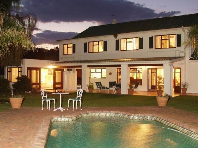 The Point, Knysna, Point Lodge On