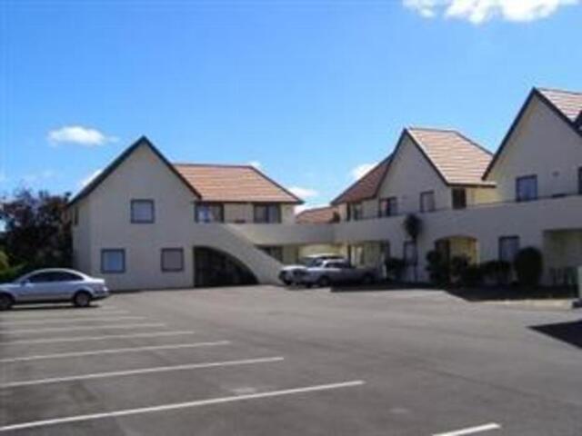 Fitzherbert Ave, Palmerston North, Bella Vista Motel