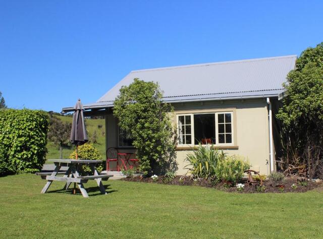 Te Anau Milford Hwy, Te Anau, Blue Thistle Cottages Te Anau Milford Hwy, Te Anau, Blue Thistle Cottages
