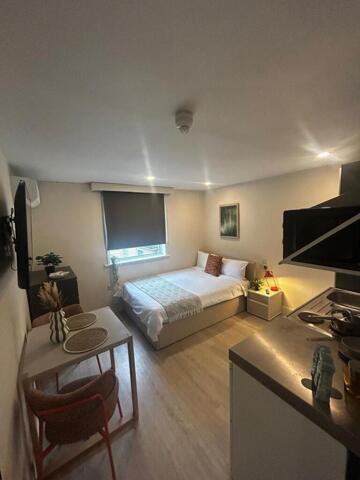 London Road, Thornton Heath, Studio Flat For