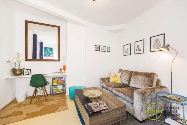 Hayles Building, Elephant And Castle, 1 Bedroom Flat