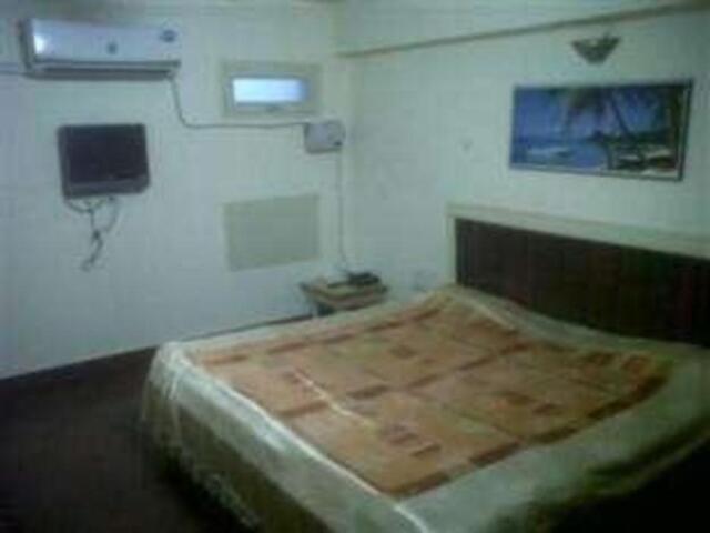 / Johnstonganj | Opp Niranjan Cinema, Kamla Nehru Road, Leader Road, Allahabad, Hotel Raj Deluxe / Johnstonganj | Opp Niranjan Cinema, Kamla Nehru Road, Leader Road, Allahabad, Hotel Raj Deluxe