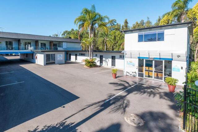 The Esplanade, Warners Bay, Lake Macquarie, The Esplanade Motel