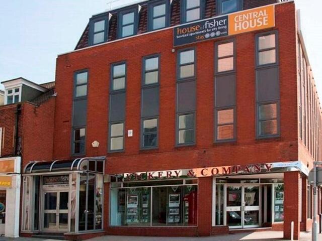 Central House, - Park Street Surrey, Camberley, Hof - Central