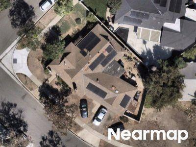 S Aztec Cir, Santa Ana, Preforeclosure Single-family Home