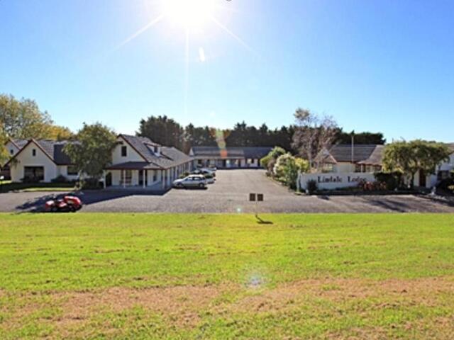 - Ventnor Drive, Paraparaumu, Wellington, Kapiti Lindale Motel