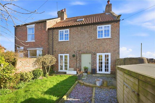 Norton Le Clay, York, 4 Bedroom Semi-detached