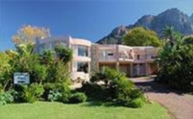 Lumley Avenuejohannesdal, Pniel, Stellenbosch, Lumleys Place Bed Lumley Avenuejohannesdal, Pniel, Stellenbosch, Lumleys Place Bed