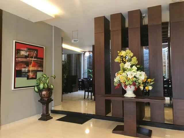 Jln. Sangnawaluh Megaland C-, Pematangsiantar, Grand Mega Hotel