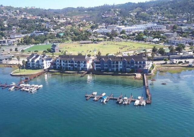 Remembrance Avenue, Waterfront, Western Cape, Knysna, Laguna Grove Holiday