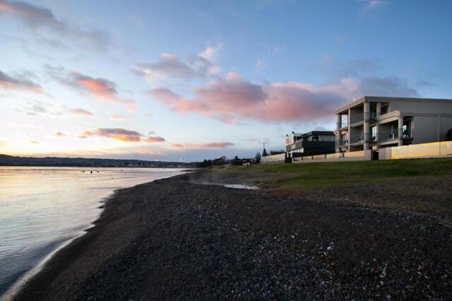 Lake Terrace, Taupo, Boulevard Waters Motor