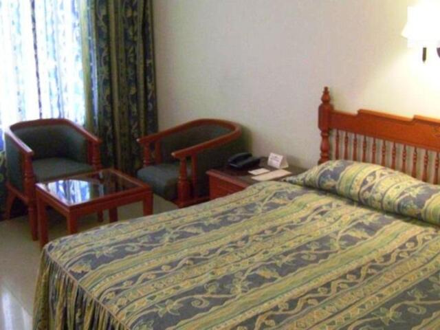 P.b. No., Bank Road,calicut, Kozhikode / Calicut, Hotel Hyson Heritage