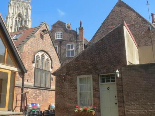 A Stonegate, York, The Old Gallery