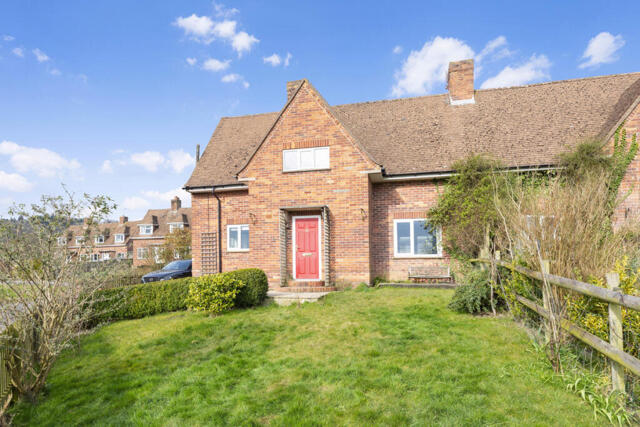 Cherry Orchard, Shaftesbury, 3 Bedroom Semi-detached