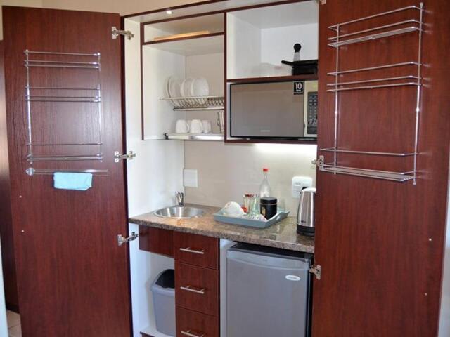 Uys Street, Jeffreys Bay, Ec,sa, Jeffreys Bay, The Mandyville, Guesthouse/bed Uys Street, Jeffreys Bay, Ec,sa, Jeffreys Bay, The Mandyville, Guesthouse/bed