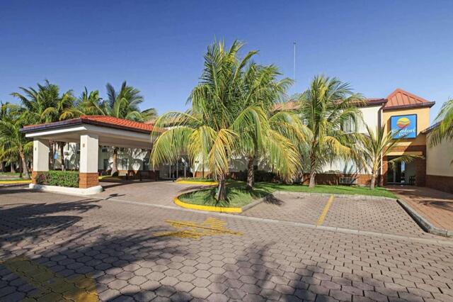 Km . Calle A Playitas, La Union, Comfort Inn Real Km . Calle A Playitas, La Union, Comfort Inn Real