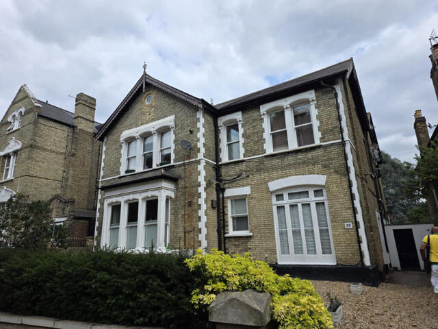 Palace Road, London, 1 Bedroom Flat