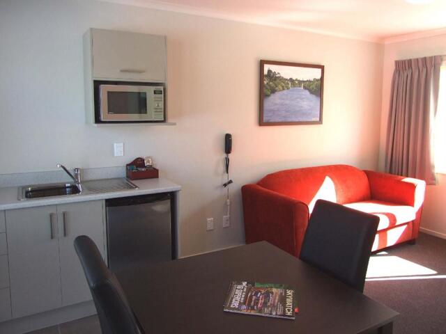 Brooklyn Road, Hamilton, Brooklyn Motor Lodge