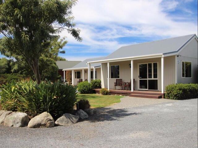 Old Beach Road Corner Of Old Beach Road And Mill Road, Kaikoura, Kaikoura Cottage Motels
