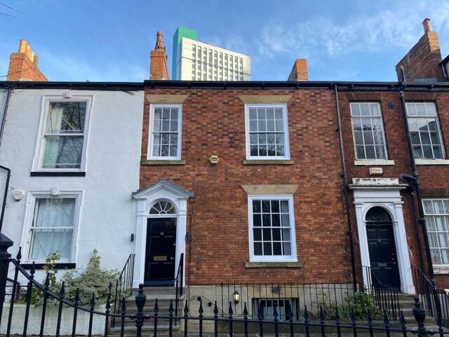 Queen Square, Leeds, Office To Lease Queen Square, Leeds, Office To Lease