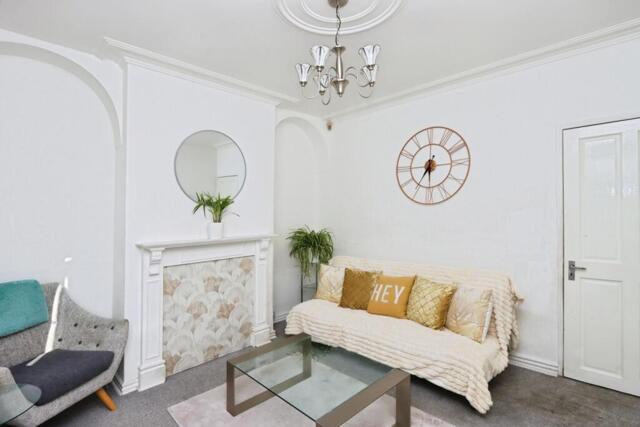 Priestley Street, Sheffield, 3 Bedroom Terraced Priestley Street, Sheffield, 3 Bedroom Terraced