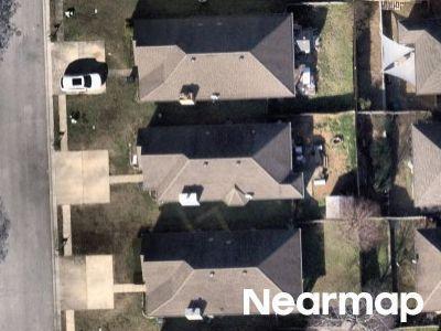 Charlton Ln, Calera, Preforeclosure Single-family Home