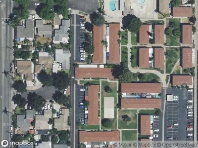 E Bishop St, Santa Ana, Preforeclosure Condo In